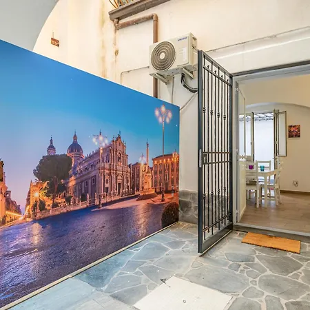 Guesthost - Storie Di Lava E L'angolo Dell'elefante Appartement *